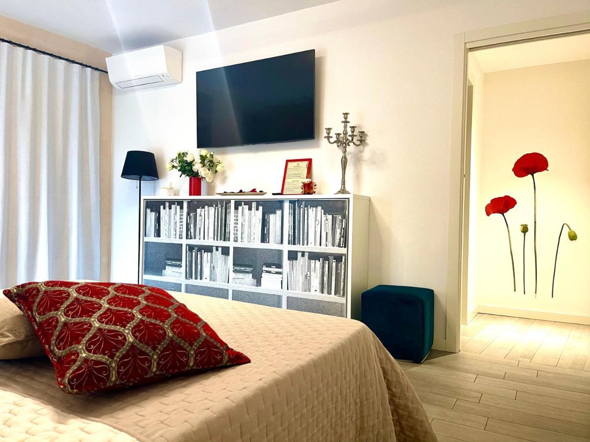 Dimora Di Charme Rooms & Apartments Πεσκιέρα ντελ Γκάρντα Εξωτερικό φωτογραφία