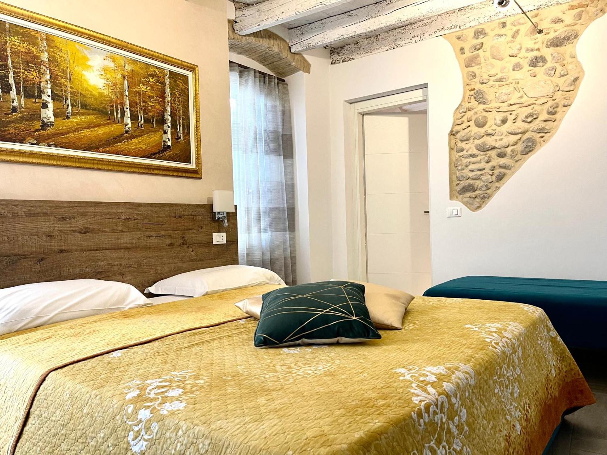 Dimora Di Charme Rooms & Apartments Πεσκιέρα ντελ Γκάρντα Εξωτερικό φωτογραφία