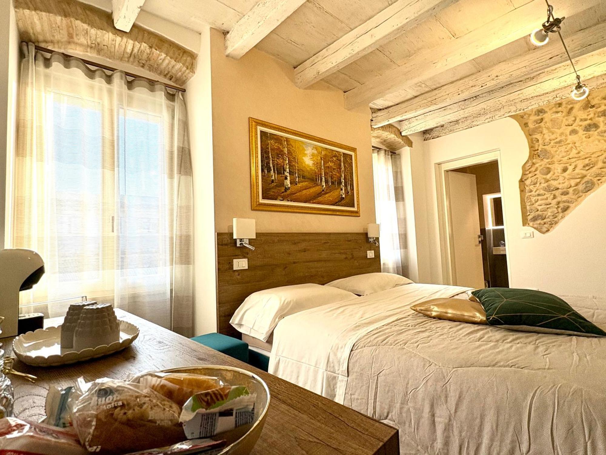 Dimora Di Charme Rooms & Apartments Πεσκιέρα ντελ Γκάρντα Εξωτερικό φωτογραφία