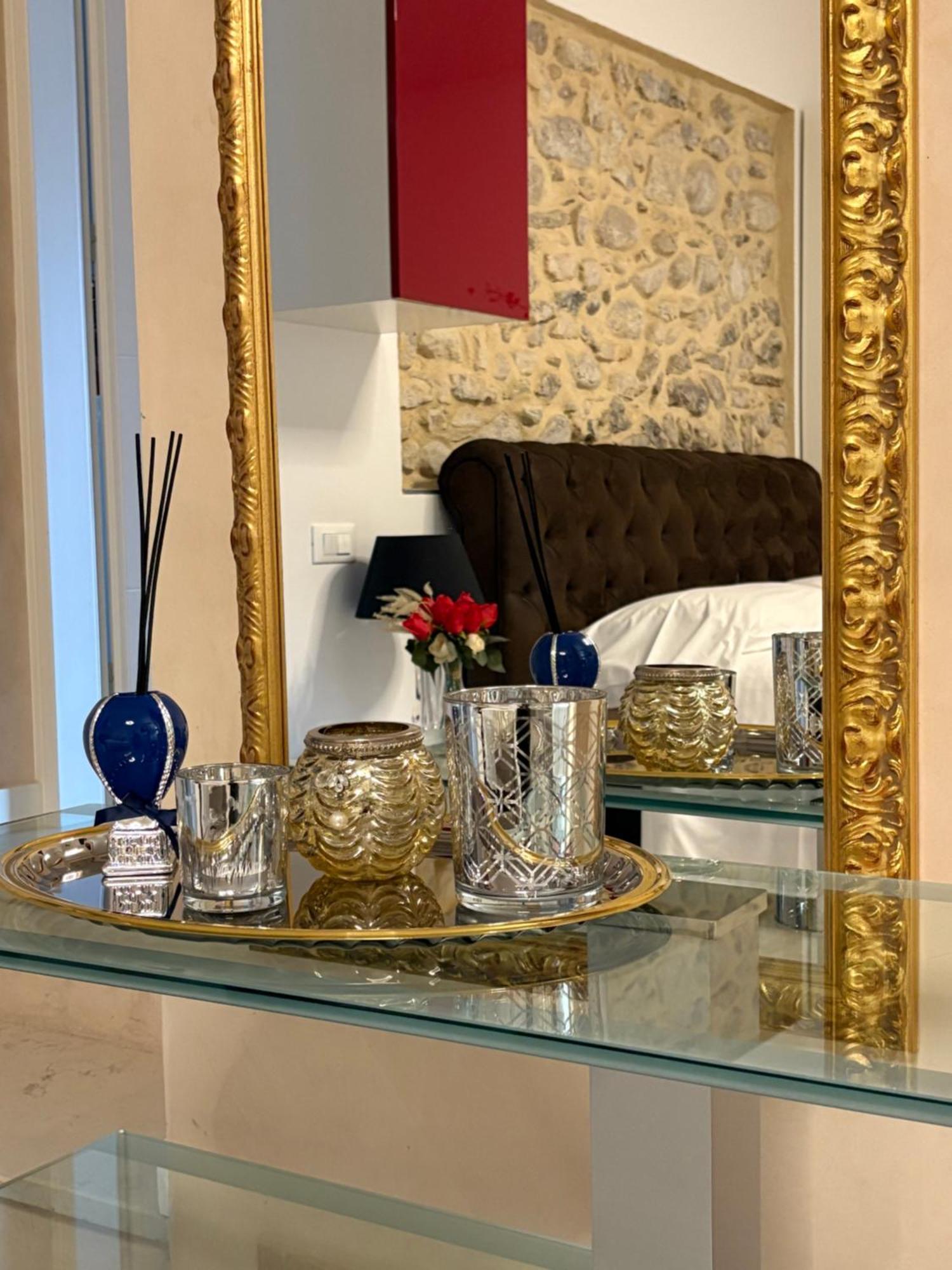 Dimora Di Charme Rooms & Apartments Πεσκιέρα ντελ Γκάρντα Εξωτερικό φωτογραφία